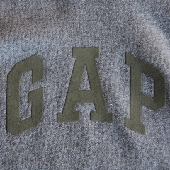 Monochromatic Grey GAP Logo Hoodie, Boys Size XXL (18) - Picture 6 of 7